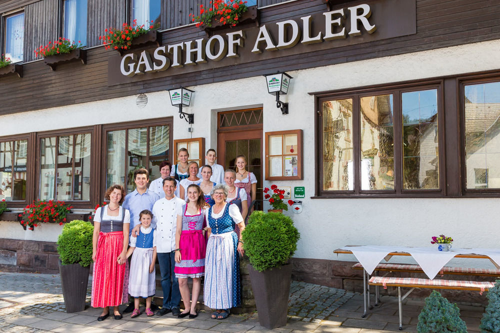Gasthof Adler Шрамберґ Екстер'єр фото